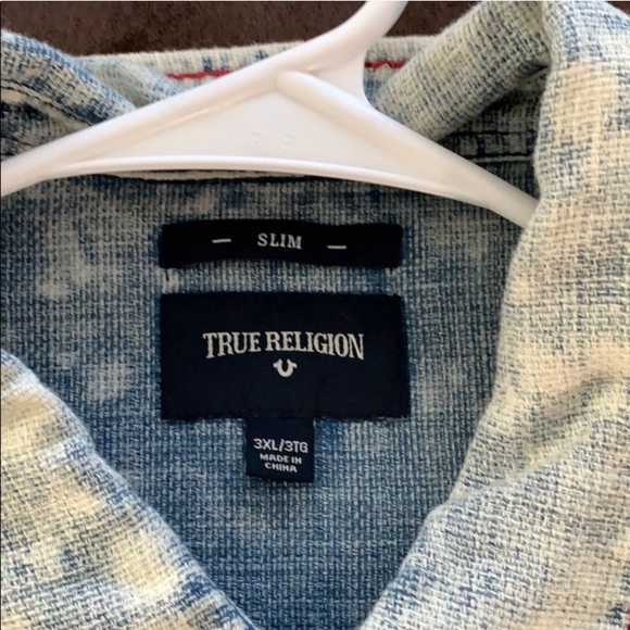 True Religion short sleeve button up - Picture 3 of 5